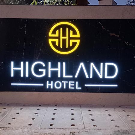 Highland Hotel 벵갈루루 외부 사진