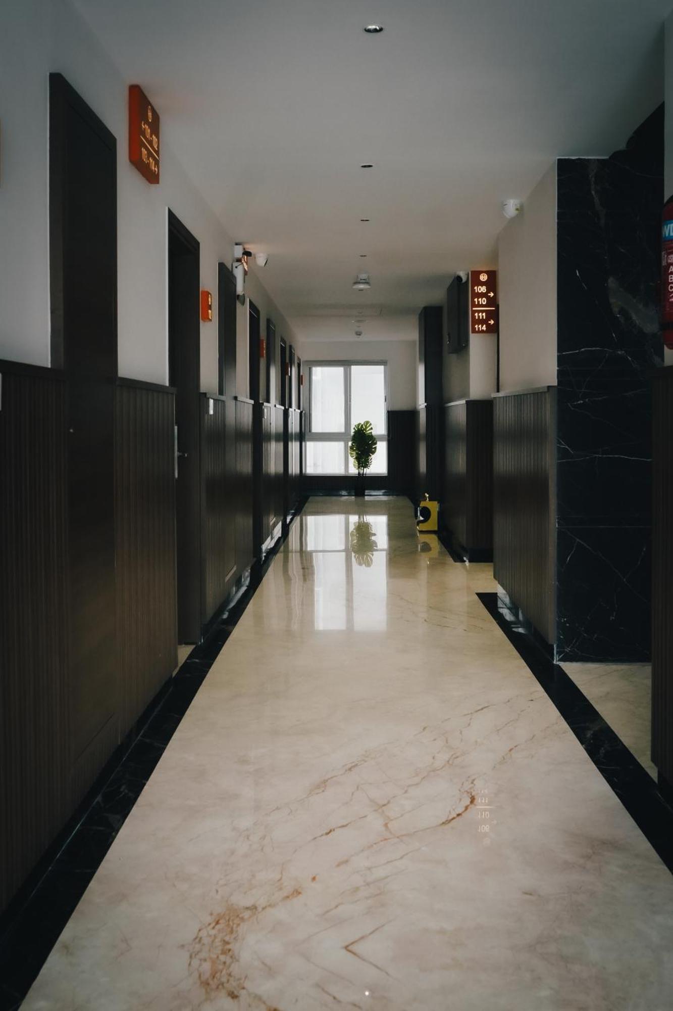 Highland Hotel 벵갈루루 외부 사진