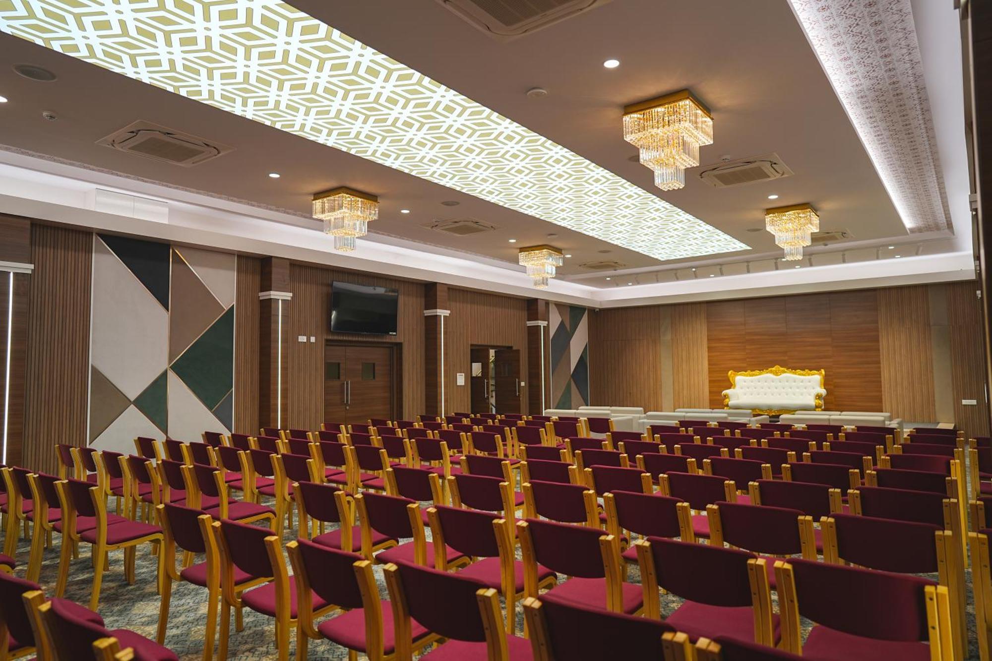 Highland Hotel 벵갈루루 외부 사진