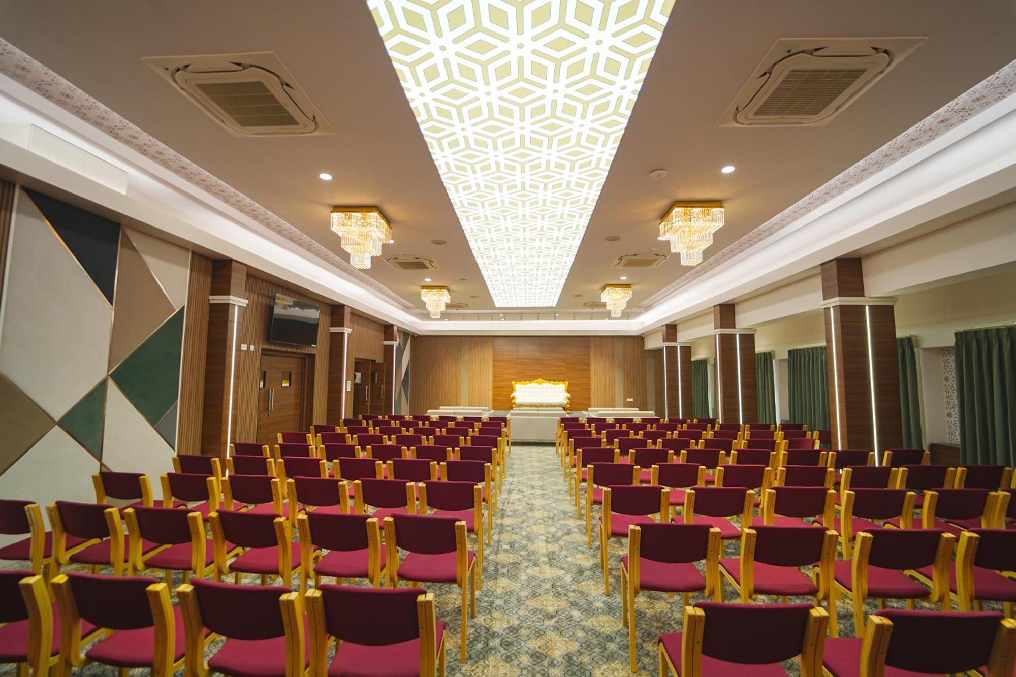 Highland Hotel 벵갈루루 외부 사진