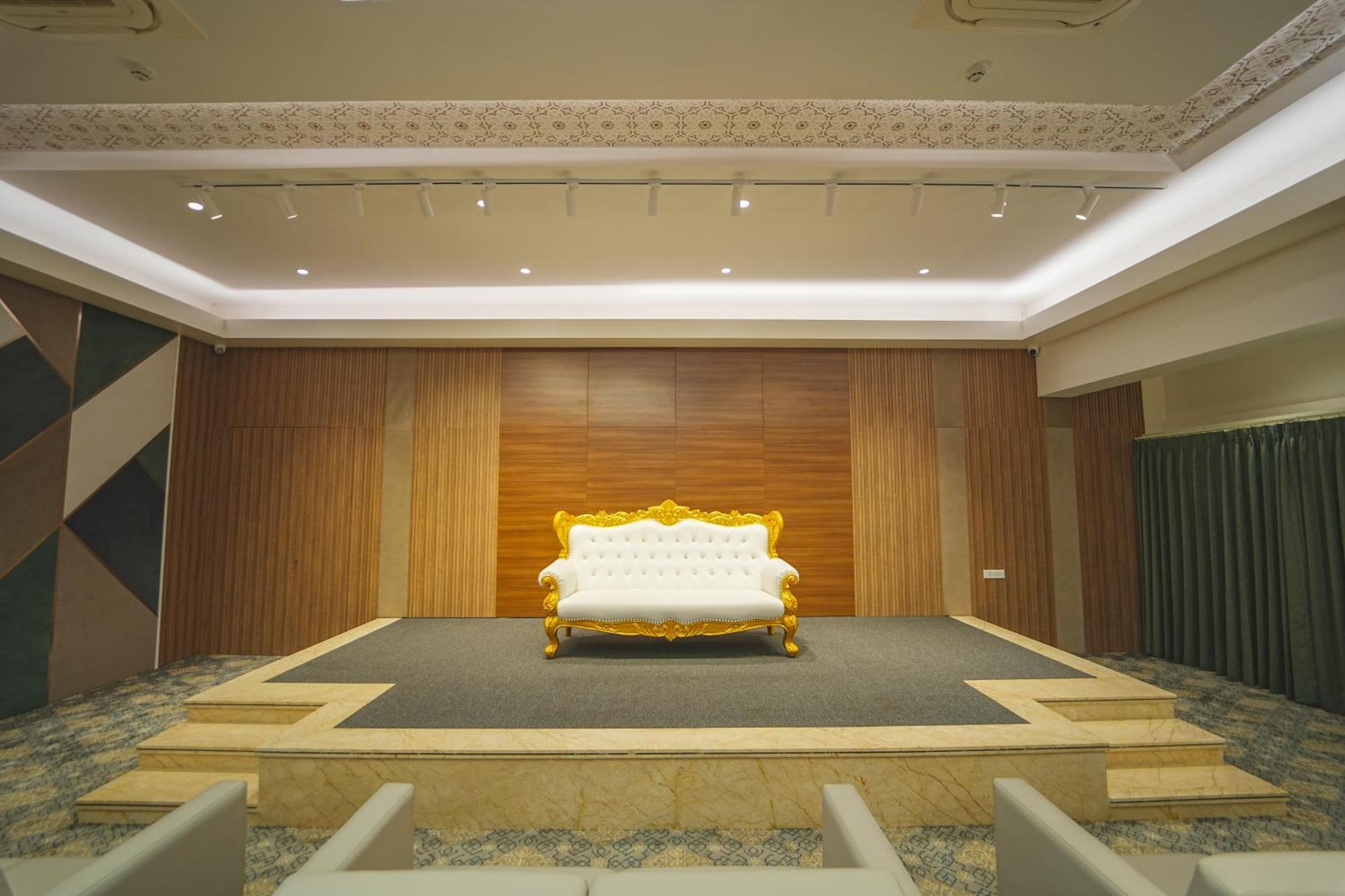 Highland Hotel 벵갈루루 외부 사진